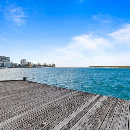 Tripcony Quays Aparthotel Caloundra Exterior photo