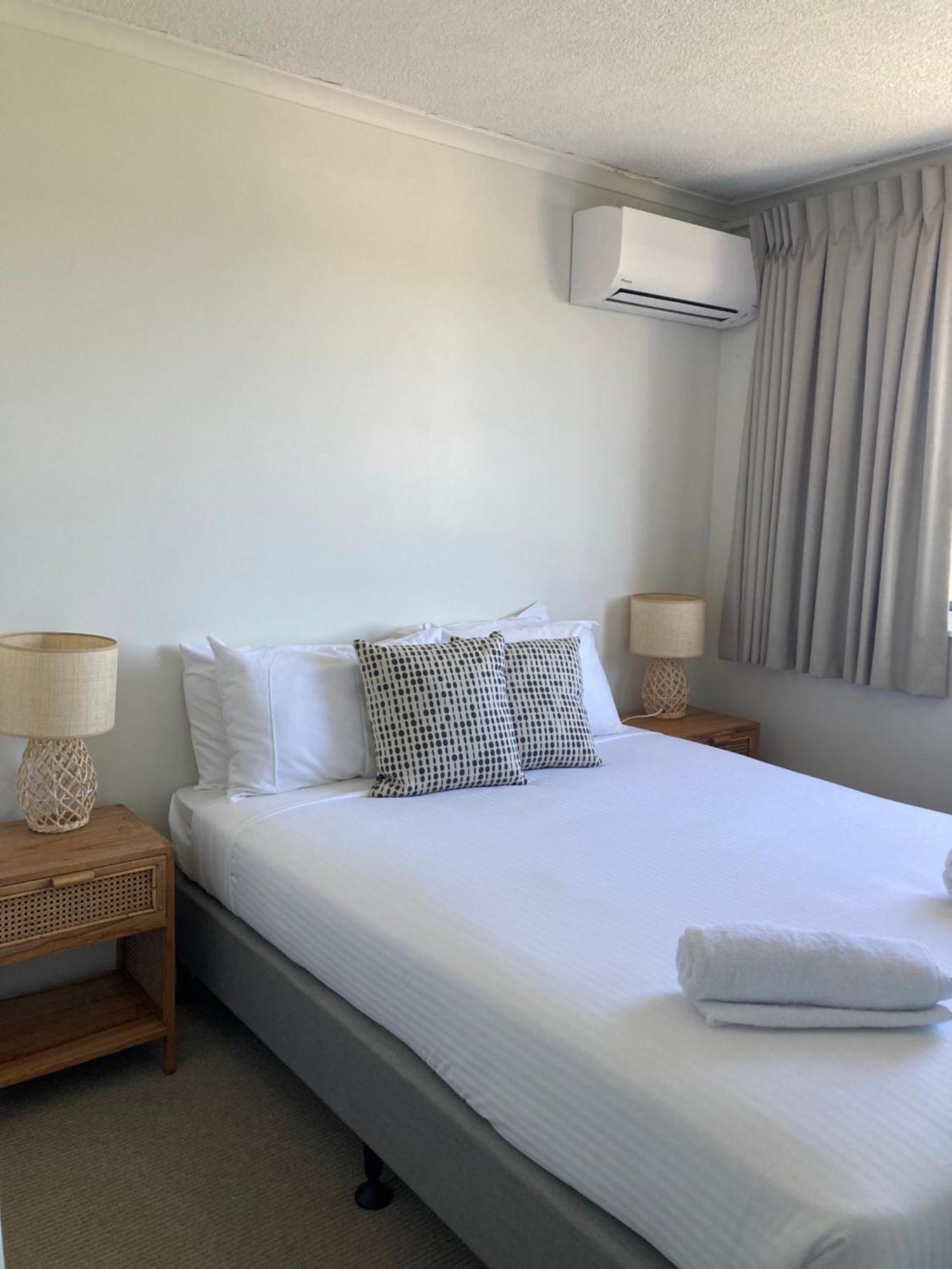 Tripcony Quays Aparthotel Caloundra Room photo