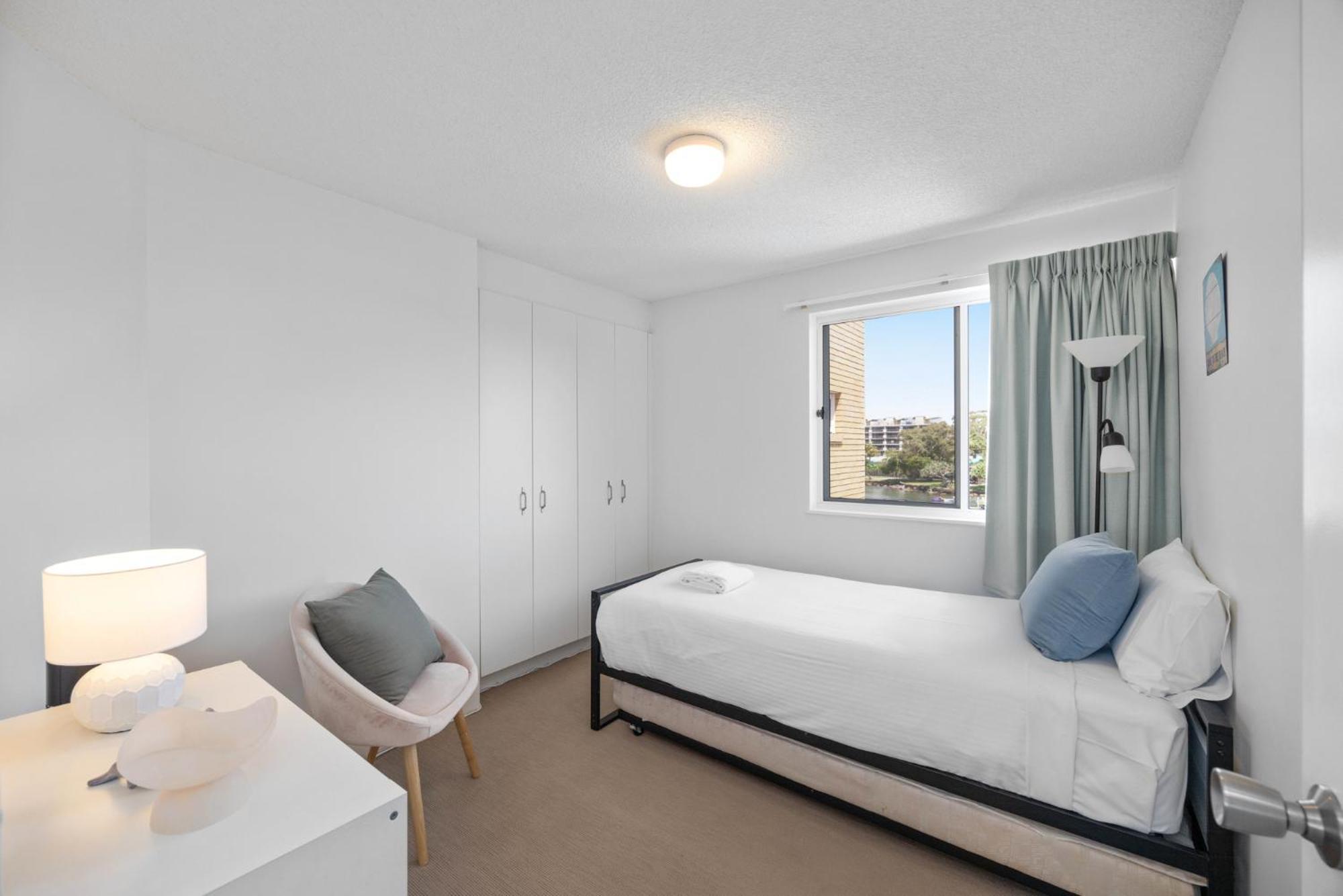 Tripcony Quays Aparthotel Caloundra Room photo